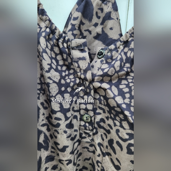 Guess Leopard Print Shorts Romper - Picture 3 of 6